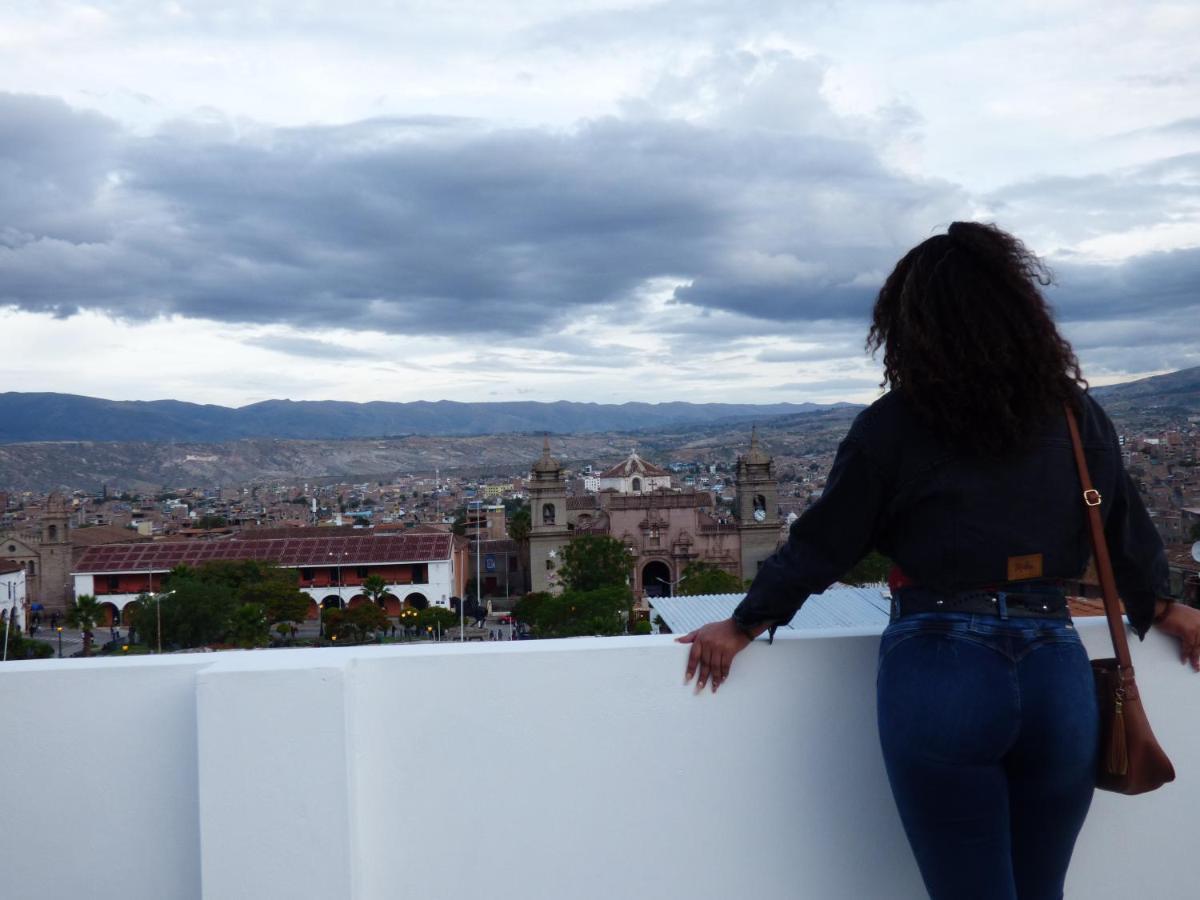 Platero Hotel Ayacucho Luaran gambar